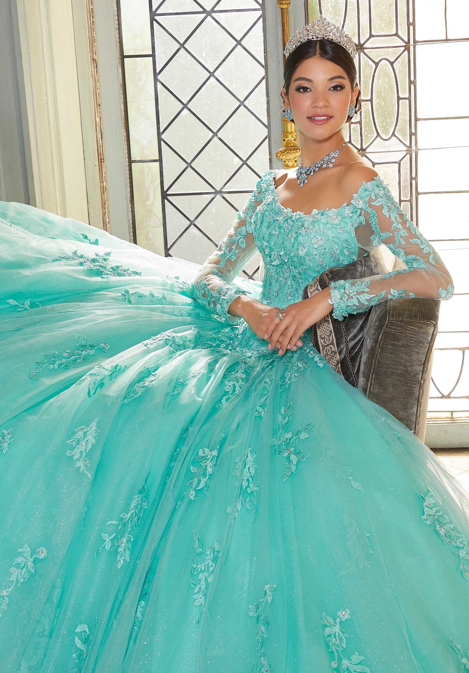 M2K89409  Three-Dimensional Floral Quinceañera Dress with